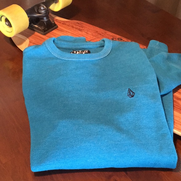 Volcom Other - Volcom Long Sleeve Blue Thermal
